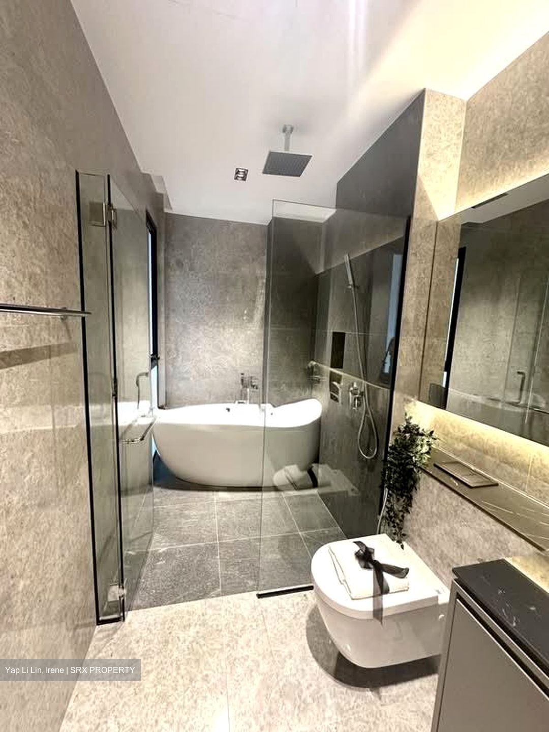 Sembawang Straits Estate (D27), Terrace #591039231